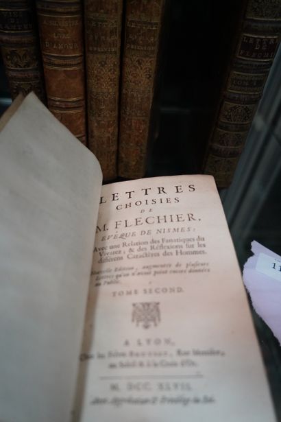 null FLECHIER, Lettres choisies, Lyon chez les frères Bruyset, 1747, Tome I et II...