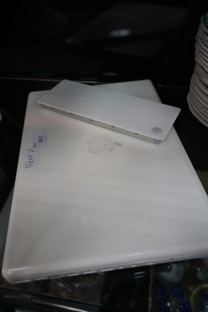 null MacBook ancien modèle.