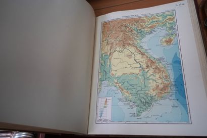 null ATLAS COLONIAL FRANÇAIS. Colonies, protectorats et pays sous mandat. Cartes...