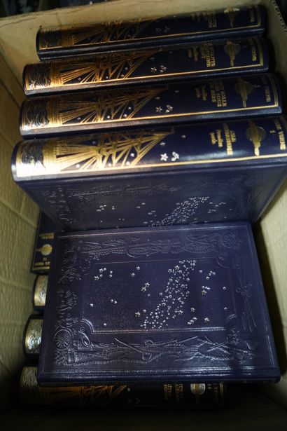 null Réunion de volumes des éditions Jean de BONNOT : Jules Verne (32 volumes).