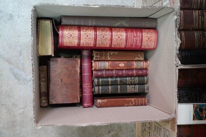 null Lot de livres : MAZENOD, l'art de l'ancienne Chine ; 4 volumes Dictionnaire...