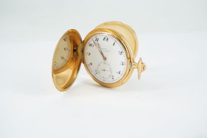 *Montre savonette chronomètre en or de marque...