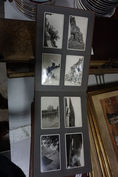 null Ensemble de sept albums de photographies anciennes : portraits, portraits de...