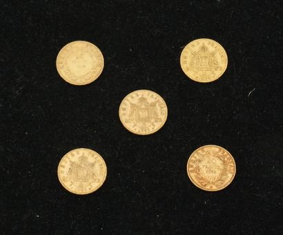 null 5 pièces de 20 francs or Napoléon III (1863, 1866 (x2), 1855, 1859). Poids total...