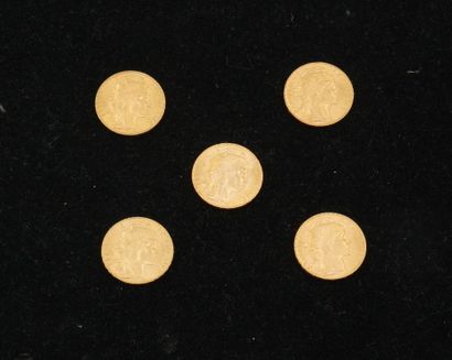 null 5 pièces de 20 francs or (1910, 1911, 1909, 1913 (x2)). Poids total :32,26g