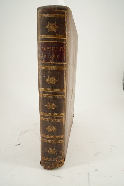 null "L'Agriculture, poème", volume relié XVIIIème siècle.En l'état.