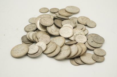 null Réunion de pièces de 2 Francs, 1 Franc et 50 centimes, Semeuse. Poids total...