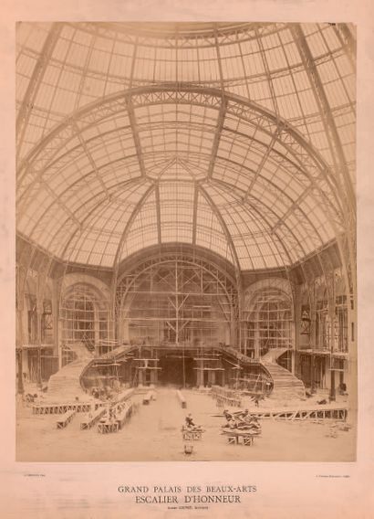 EXPOSITION UNIVERSELLE, PARIS 1900 Escalier d'Honneur du Grand Palais
Réunion de...