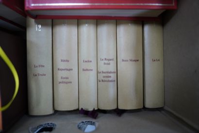 null [PLEIADE]. PROUST, A la recherche du temps perdu. 1989, 4 volumes. On joint...
