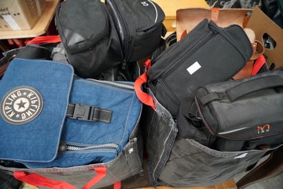 null * Important lot de sacoches d'appareils photo (5 sacs)
