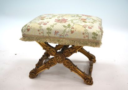 null PLOYANT TABOURET Carved and gilded wood decorated with foliage and scrolls,...