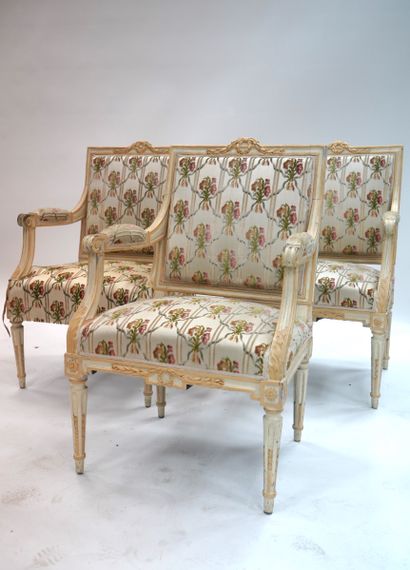 null A SET OF THREE CHAIRS White lacquered wood, cream colored, the backrest "à la...