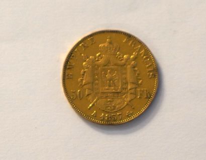 null 1 pièce de 50 francs or 1857 Napoléon III tête nue. Poids : 16,05g.