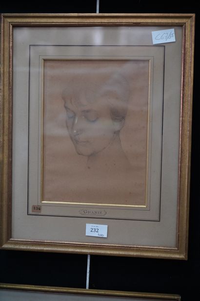null Joseph GRANIE (1866-1915), portrait de femme, crayon et craie sur papier. Insolé....