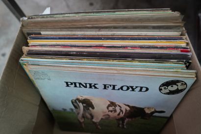 null Lot de vinyles, Pink Floyd, Presley, Simon Garfunkel, Donna Summer, Gloria Gaynor,...