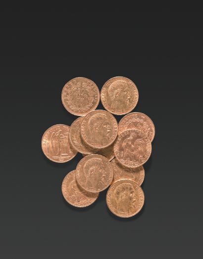 null 二十法朗金币 十二枚二十法朗金币。
总重量。77.22 g.
没有买方费用。