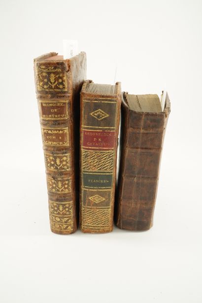 null Trois volumes reliés sur la cavalerie et l'infanterie, 1811, 1815