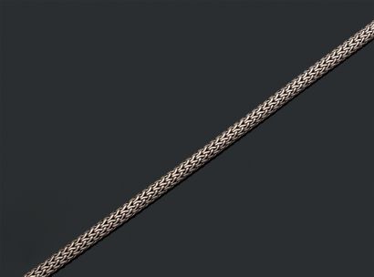 JOHN HARDY 项链
银925千分之一，链接交错。
长度：47厘米。47厘米。
重量：96.7克。