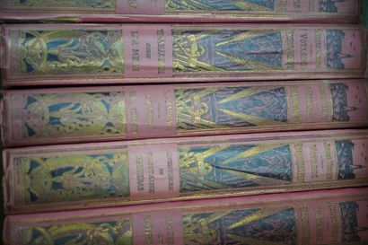 null Réunion de volumes reliés Jules Verne, Hetzel. En l'état. 12 volumes.