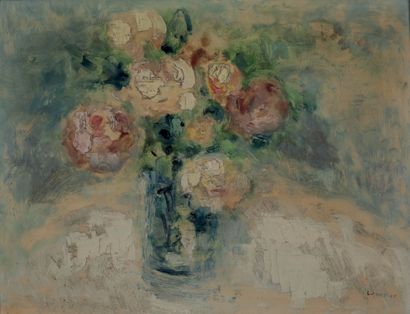 MAURICE LOUVRIER (1878-1954) * Roses dans un verre
Huile sur panneau, signée en bas...