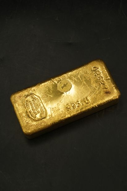 null LINGOT D’OR n°426277. 995,0 millièmes. Poids brut. 1002,6 g. Poids de l'or fin....