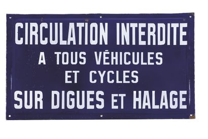 null PLAQUE D’INFORMATION DE QUAI DE HALAGE ET DIGUES
Fer émaillé, de forme rectangulaire,...