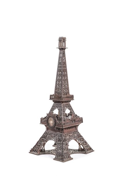 null UNIVERSAL EXHIBITION, PARIS 1889. MODEL OF THE EIFFEL TOWER. Cut wood, tinted...