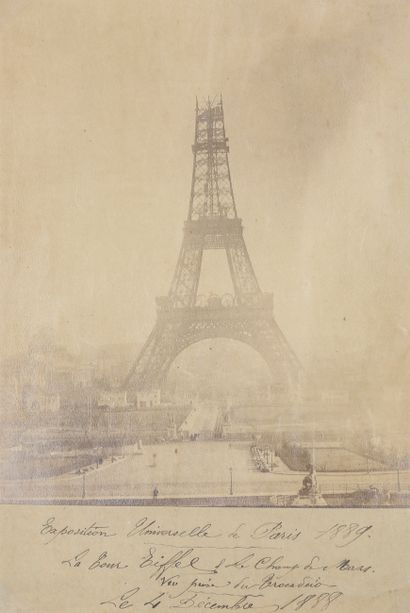 null EXPOSITION UNIVERSELLE, PARIS 1889. ANONYME. La Tour Eiffel en construction,...