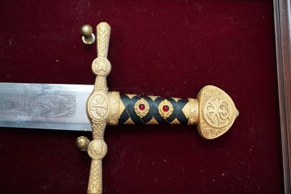 null Réplique décorative de l'épée du Saint Empire Romain Germanique, en métal doré...