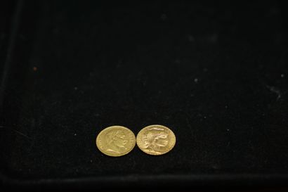 null Deux pièces de 20 francs or, 1907, 1868. Poids. 12,9 grammes.