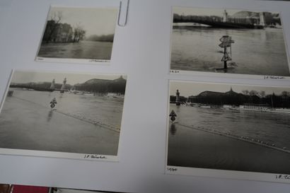 null Jean Pierre ZENOBEL, Crue de la Seine, réunion de quatre tirages argentique....