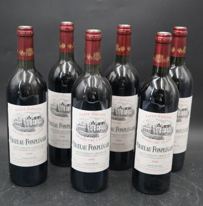 Six bouteilles, Château Fonplegade, Grand...