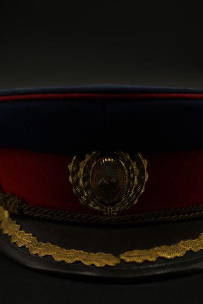 null Roumanie, casquette de parade d'officier supérieur de l'armée de terre.