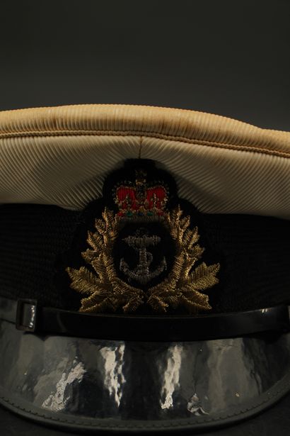 null Canada, casquette d'officier subalterne de la "Royal Canadian Navy".