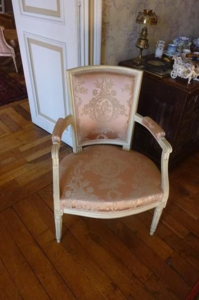 null Fauteuil cabriolet, dossier tuile, style Louis XVI