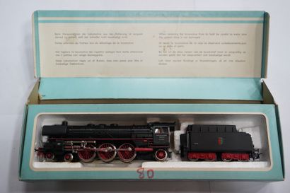 null MÄRKLIN

Locomotive grande vitesse, ref. 3048, dans sa boîte d'origine.
C. 1960-1970.

En...