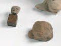 null Deux têtes de statuettes en terre cuite. Mexique, Teotihuacan. H : 3 cm et 4,5...