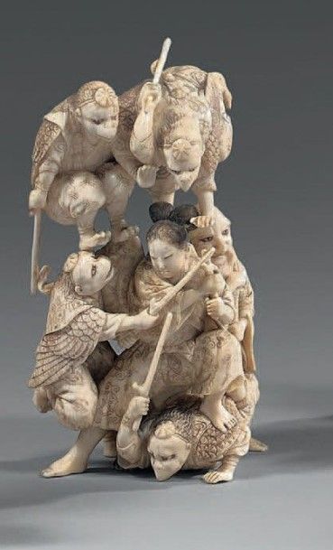 JAPON EPOQUE MEIJI (1868 - 1912)
OKIMONO en ivoire, Yoshitsune se battant avec un...
