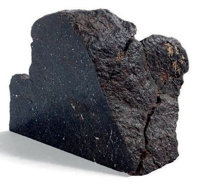 null NWA 2635
Métachondrite
Météorite brute, une face coupée
Ce type de météorite...