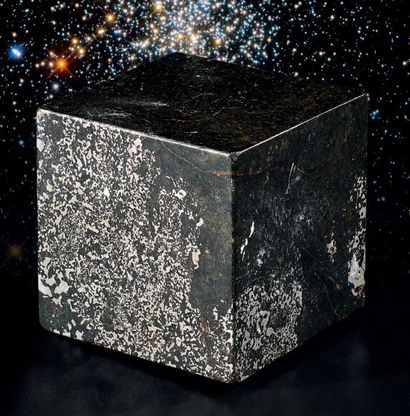 null PUTORANA Basalte terrestre
Cube poli
La roche composant ce cube est un basalte...