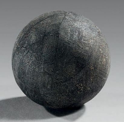 null SIDÉRITE INDÉTERMINÉE Sidérite
Sphère polie 120 g 28 mm
Sphère avec figures...