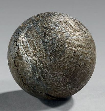 null SIDÉRITE INDÉTERMINÉE Sidérite
Sphère polie 63 g 20 mm
Sphère avec figures de...