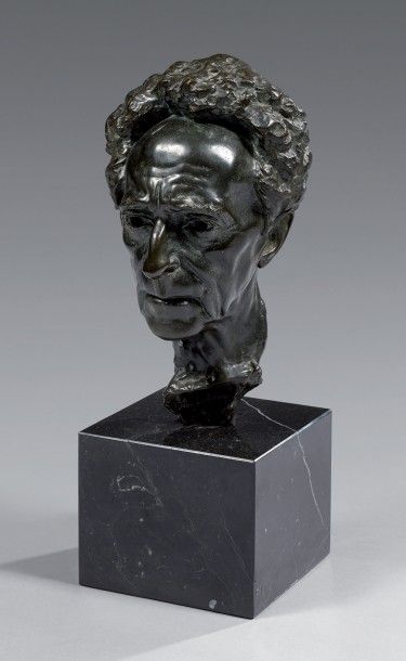 Arno BREKER (1900 - 1991) Buste de Jean Cocteau, 1963.
Bronze à patine brune nuancée...