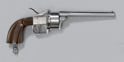 null * Curieux revolver à broche, système Michallon, vers 1844, canon rond, calibre...