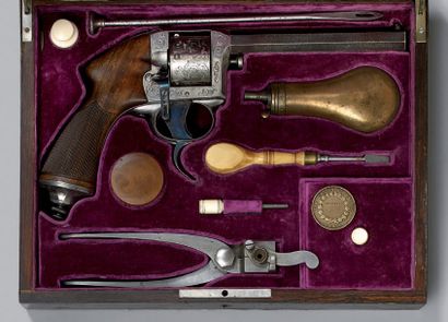 null *Revolver Gastinne Renette 1856, double action combinée, canon octogonal en...