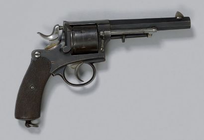 null *Revolver système F. Voytier, armurier à Saint-Étienne (1874/1884), probablement...