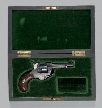 null * Petit revolver par Lefaucheux, simple action, canon rond, calibre 22 court;...