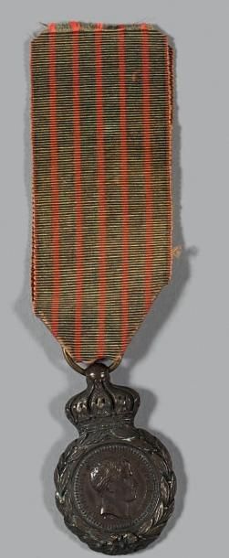 null Médaille de Sainte-Hélène (1857) Médaille de module ordonnance, 31 mm, bronze...