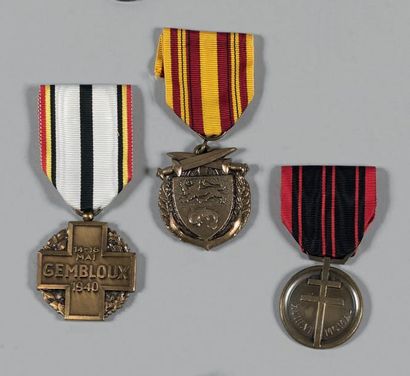 null Médaille de Dunkerque, deuxième modèle (sans signature), 37 mm, bronze patiné.
Madaille...