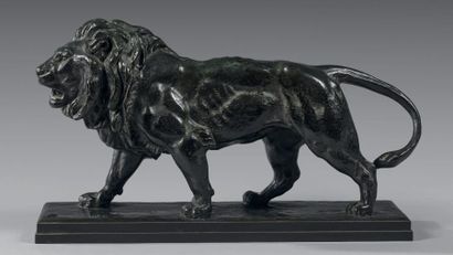 ANTOINE-LOUIS BARYE (1796-1875) Lion qui marche.
(avec plinthe rectangulaire)
Bronze...